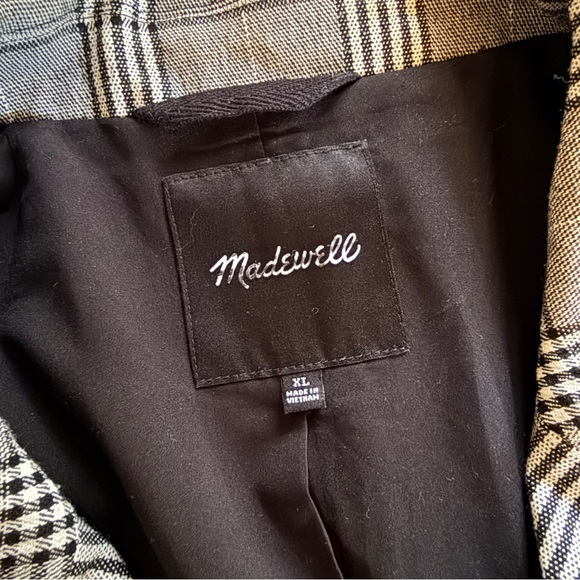 Madewell Caldwell Oversized Double-Breasted Plaid Blazer - Picture 5 of 7
